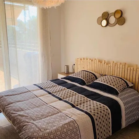 Illa Mar Zen Apartment